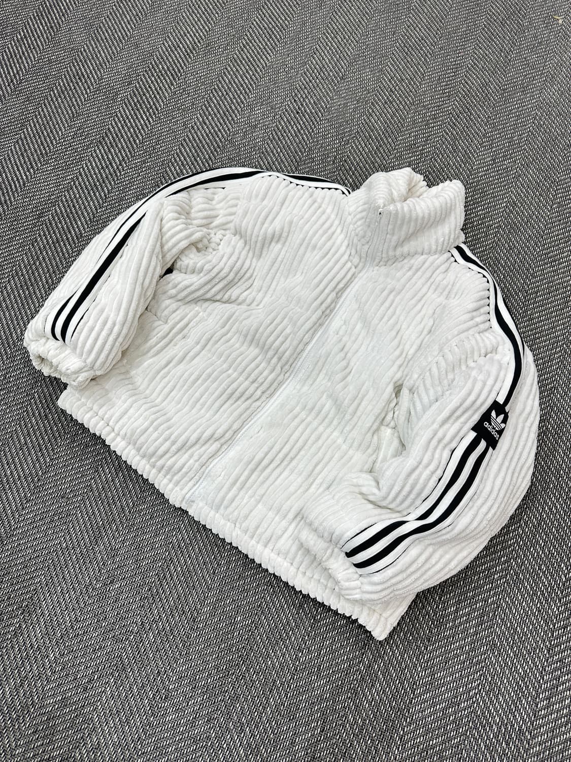 자체제작 커스텀 패딩 상품이미지1