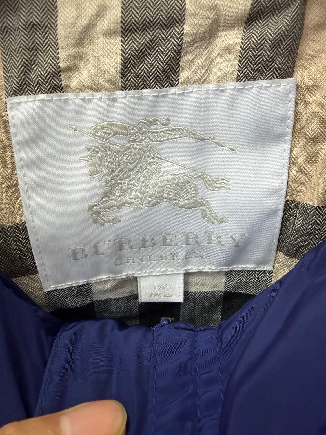 정품) 버버리 주니어 및 여성 후드 바람막이 자켓 12Y 상품이미지6