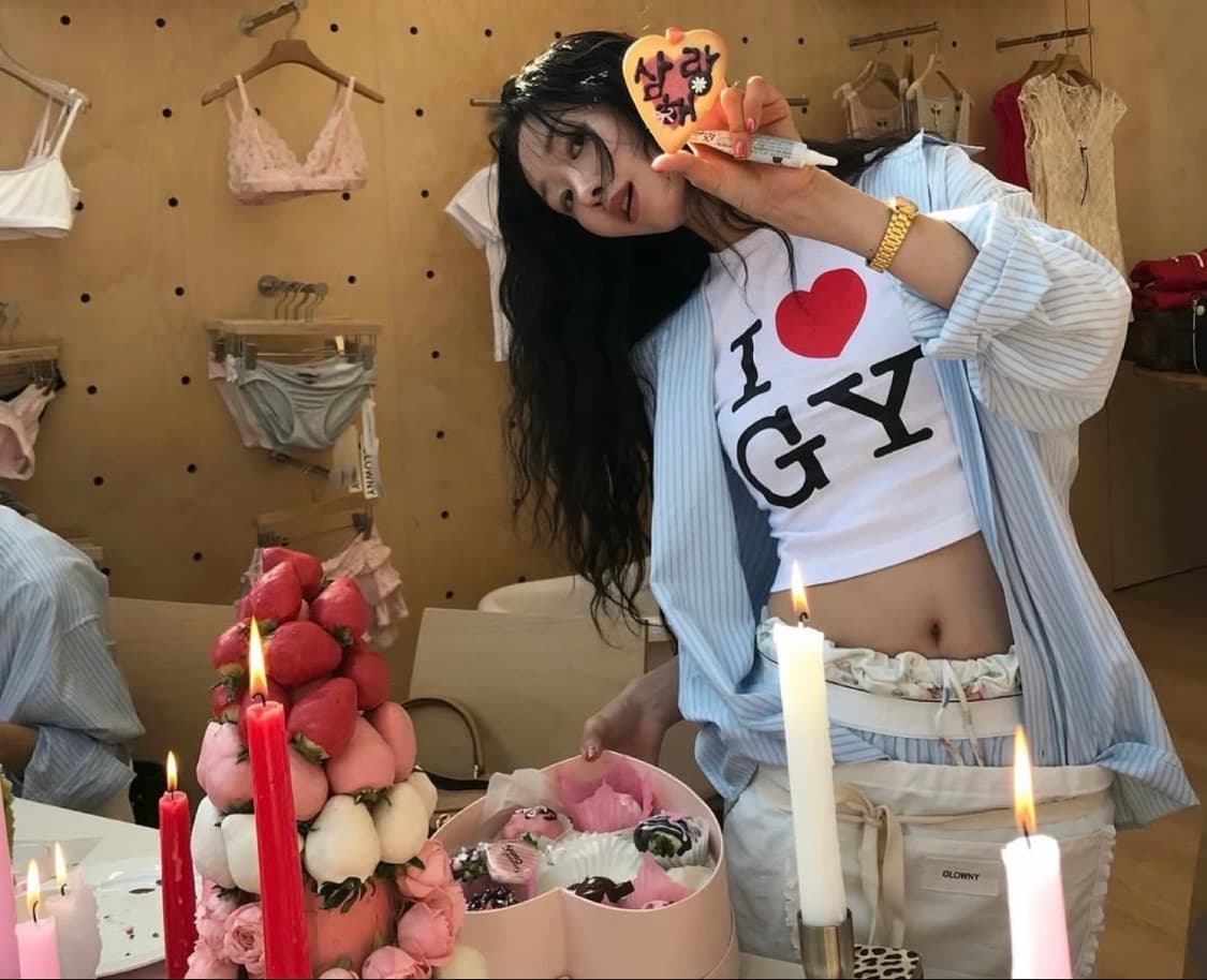 새상품)글로니 GY gy 티셔츠 클래식 glowny 반팔 탑 상품이미지2