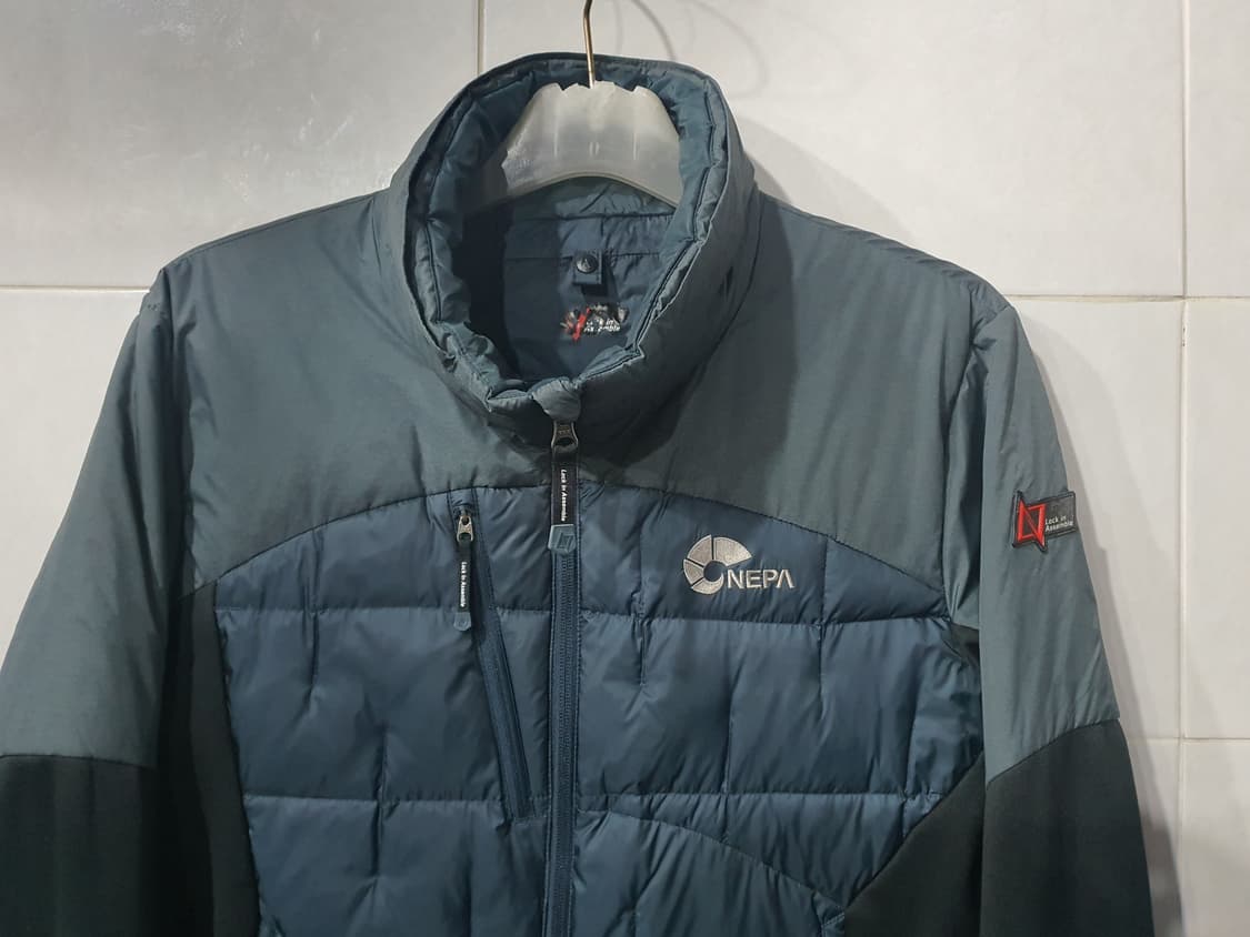 네파 남성 구스 경량패딩  상품이미지2