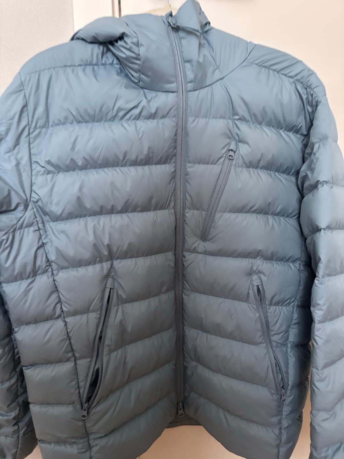 무신사 스탠다드 품절 경량 패딩 판매합니다 상품이미지2