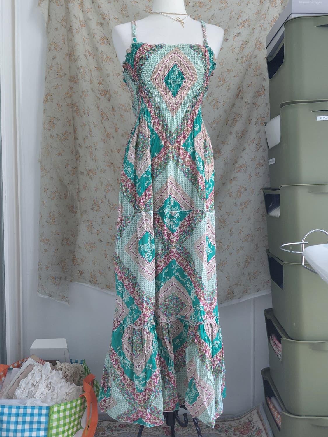 [히피룩] 에스닉 패턴 롱 원피스 민소매 그린 상품이미지1