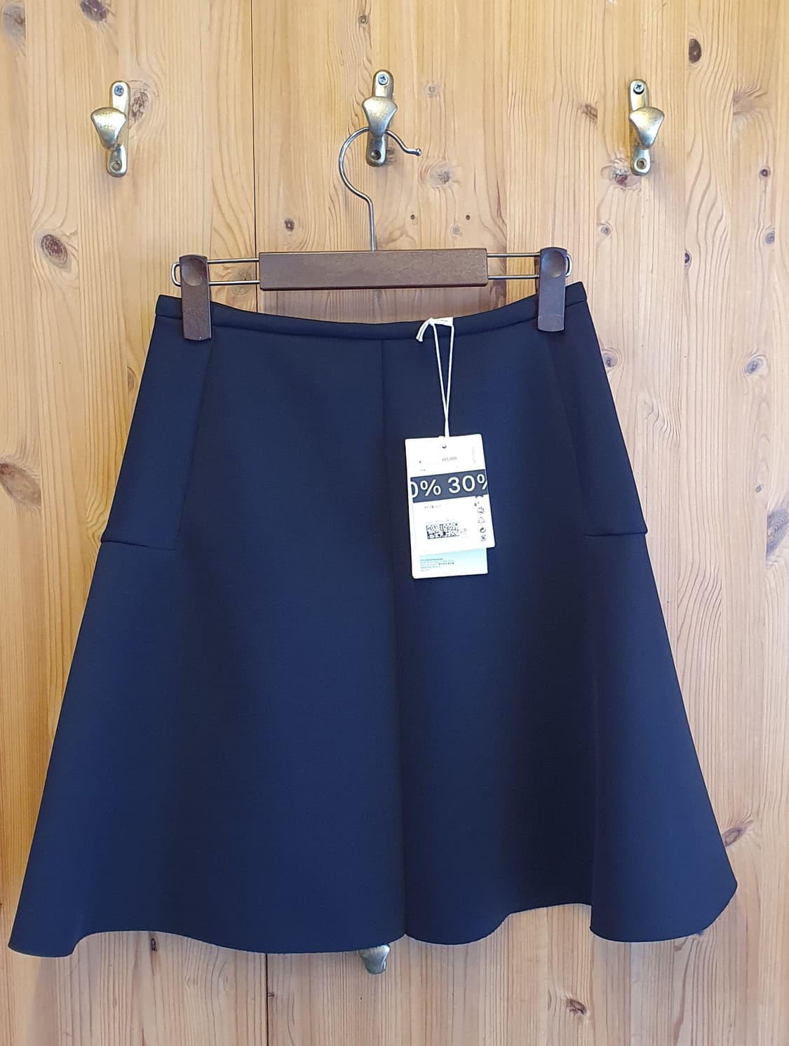 (새상품)COS 네오플렌 스커트 허리26인치 상품이미지1