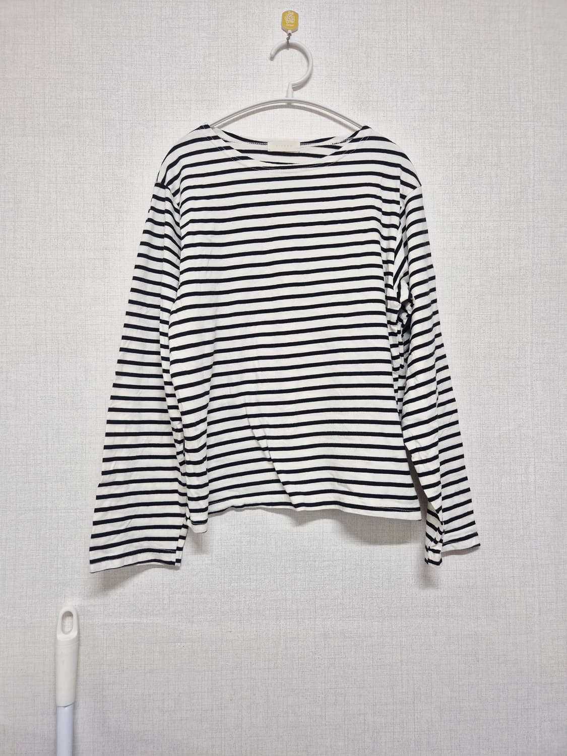 스트라이프 긴팔 티셔츠 상품이미지1