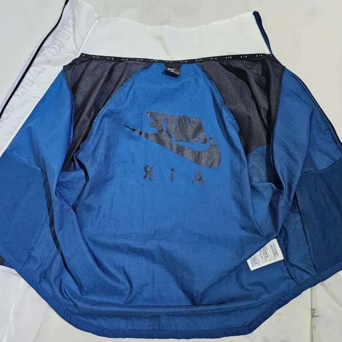 나이키 에어 우먼스 런닝 바람막이 자켓 ~66 상품이미지6