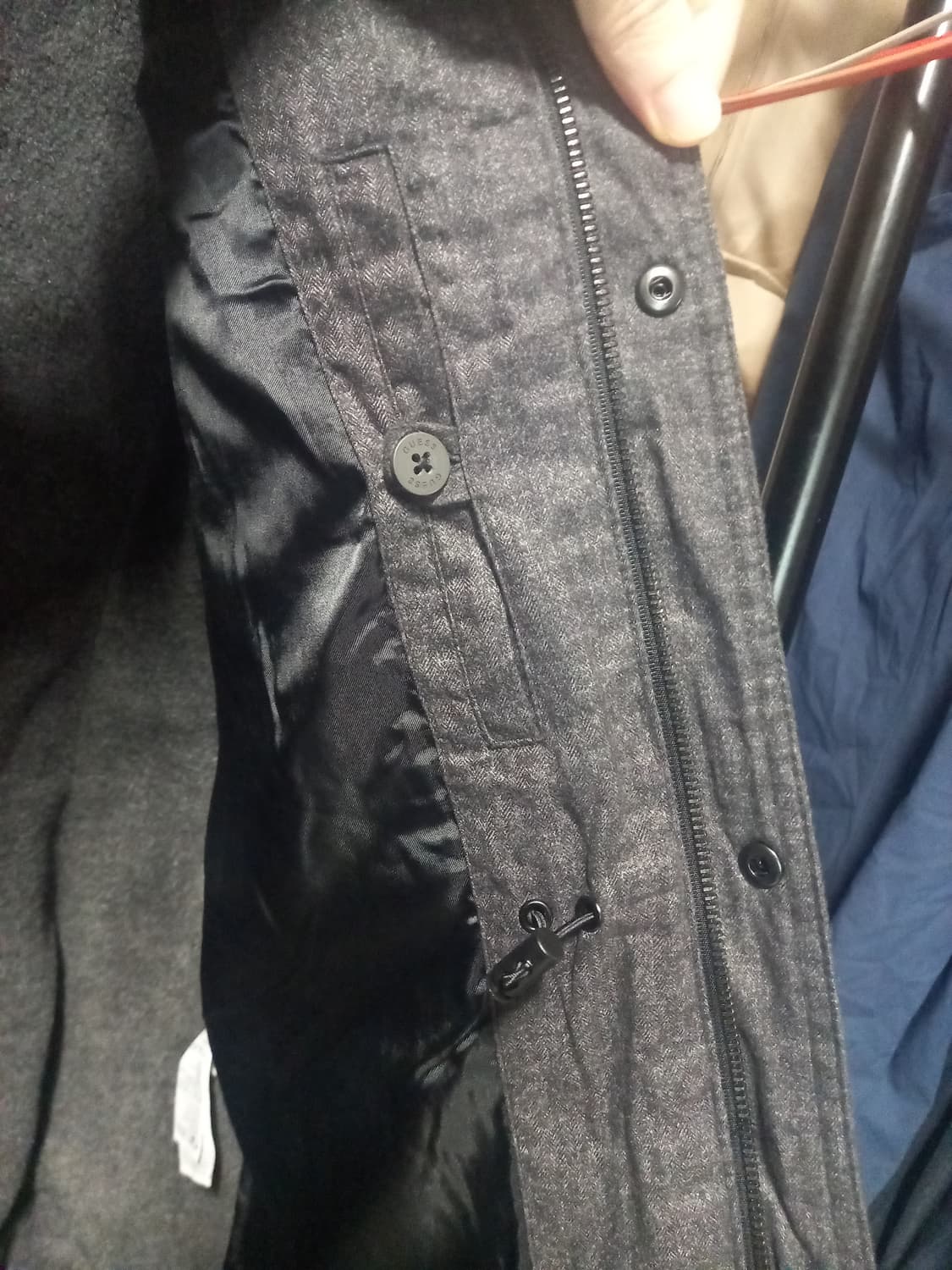 [게스]퀄팅 자켓 L(100)사이즈 그레이컬러  상품이미지5