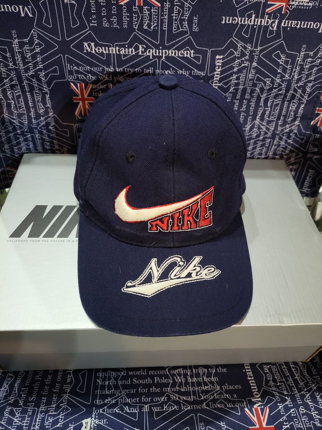 나이키 올드스쿨 빅로고 모자 프리 상품이미지1