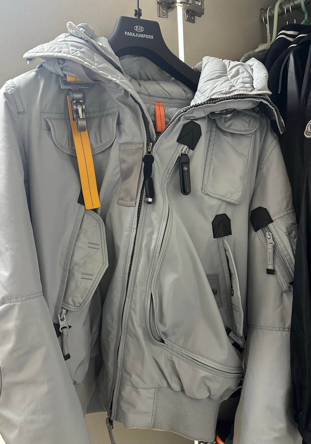 파라점퍼스 고비 마스터피스 패딩m 상품이미지1