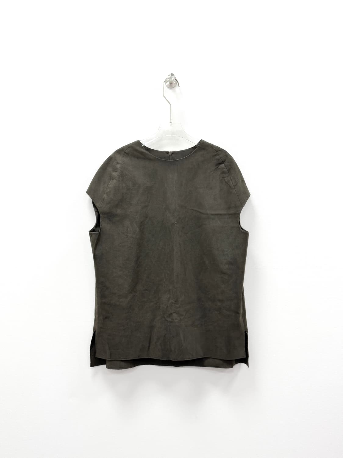 르베이지 스웨이드 텍스처 캡 슬리브 탑 상품이미지1