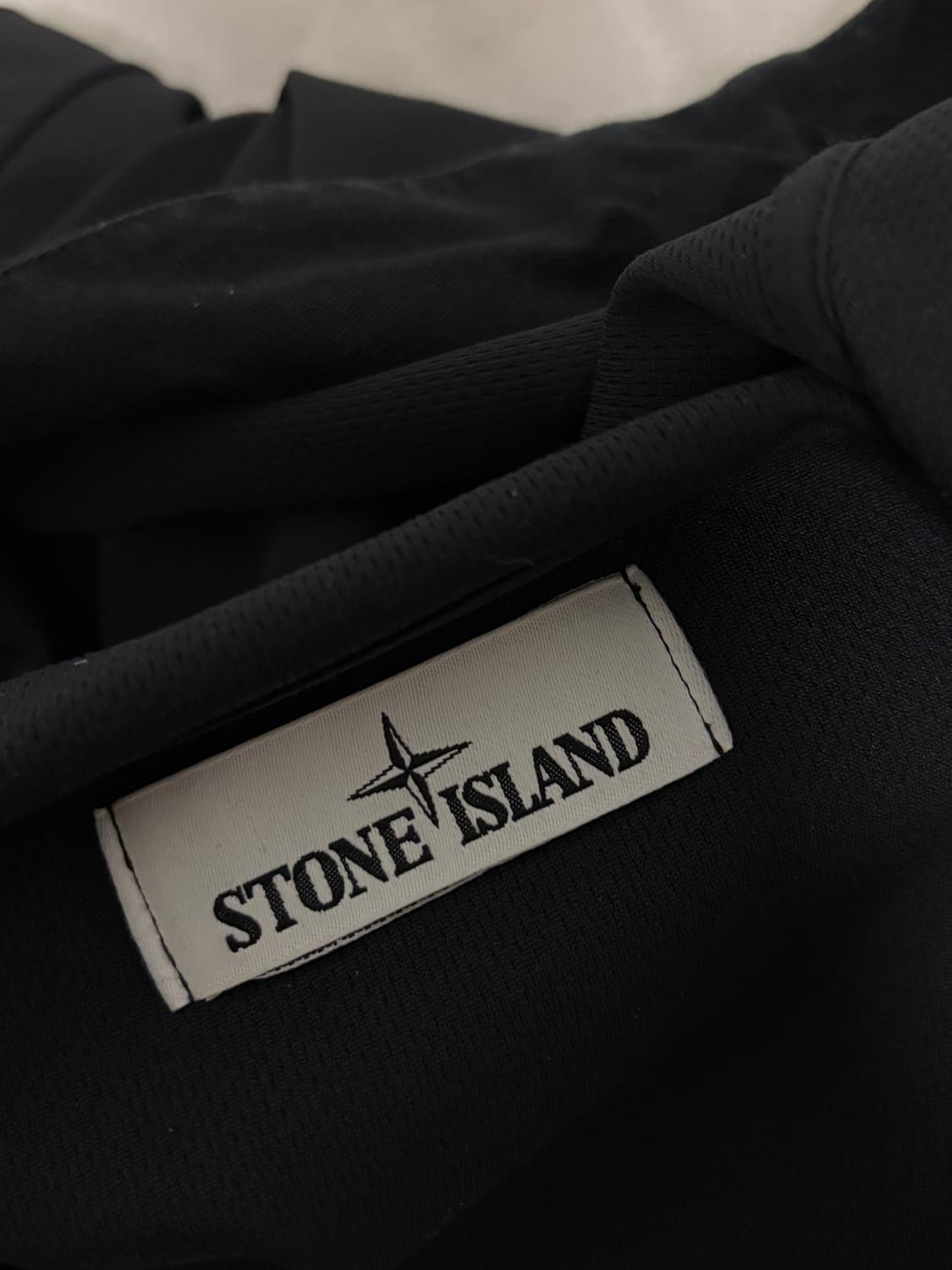 스톤아일랜드 소프트쉘 블랙 상품이미지6