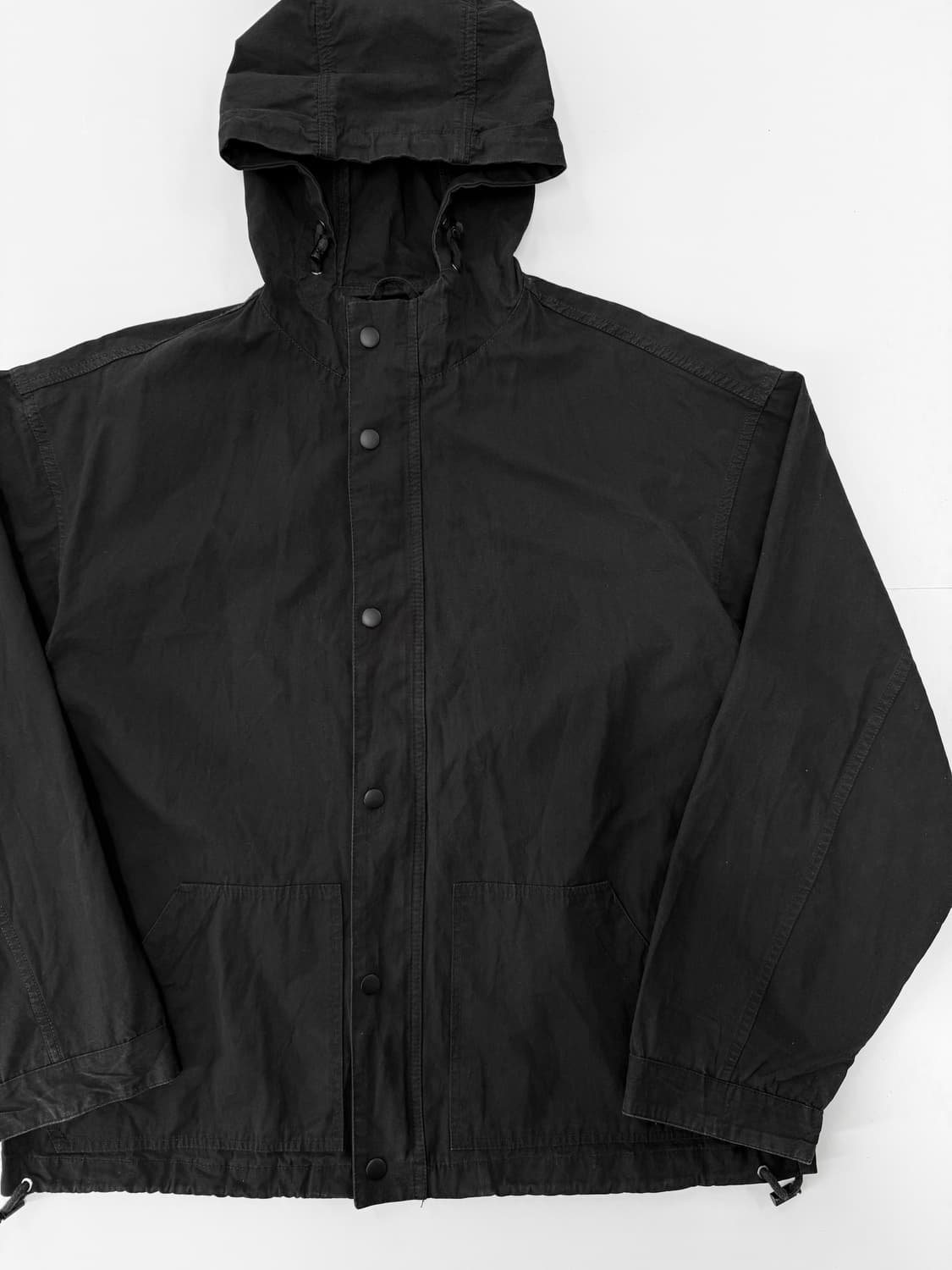 파르티멘토 블랙 미니멀 후드 윈드자켓 상품이미지2