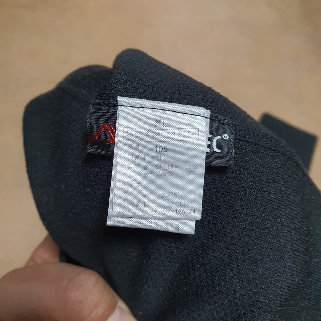 ✨ (바배) 노스페이스 블랙 반집업 롱슬리브 상품이미지4