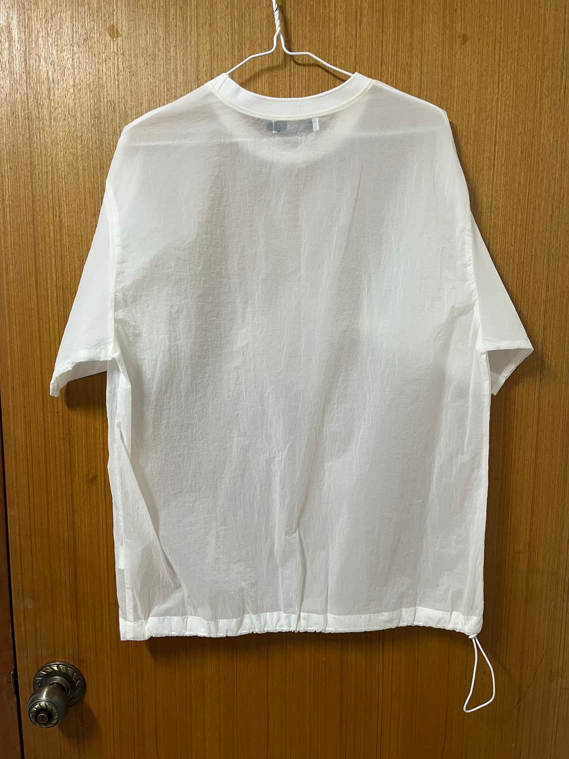 AMOMENTO SHEER DRAWSTRING TOP 상품이미지3