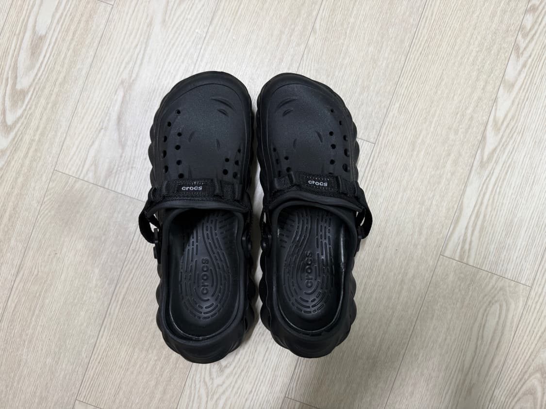 남성 M11 / 크록스 에코 클로그 블랙 상품이미지3