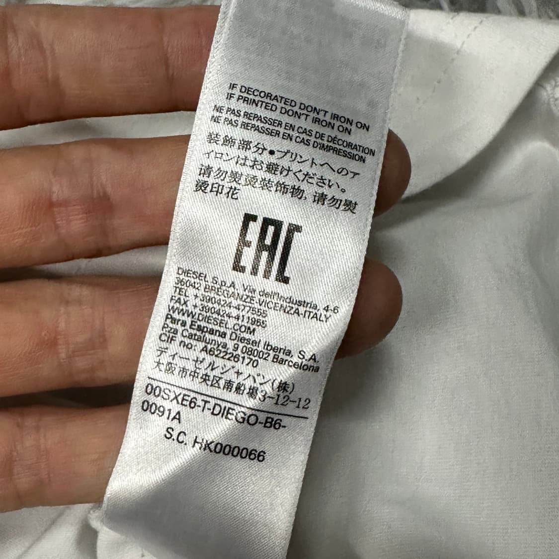디젤 프린팅 반팔 화이트  상품이미지5
