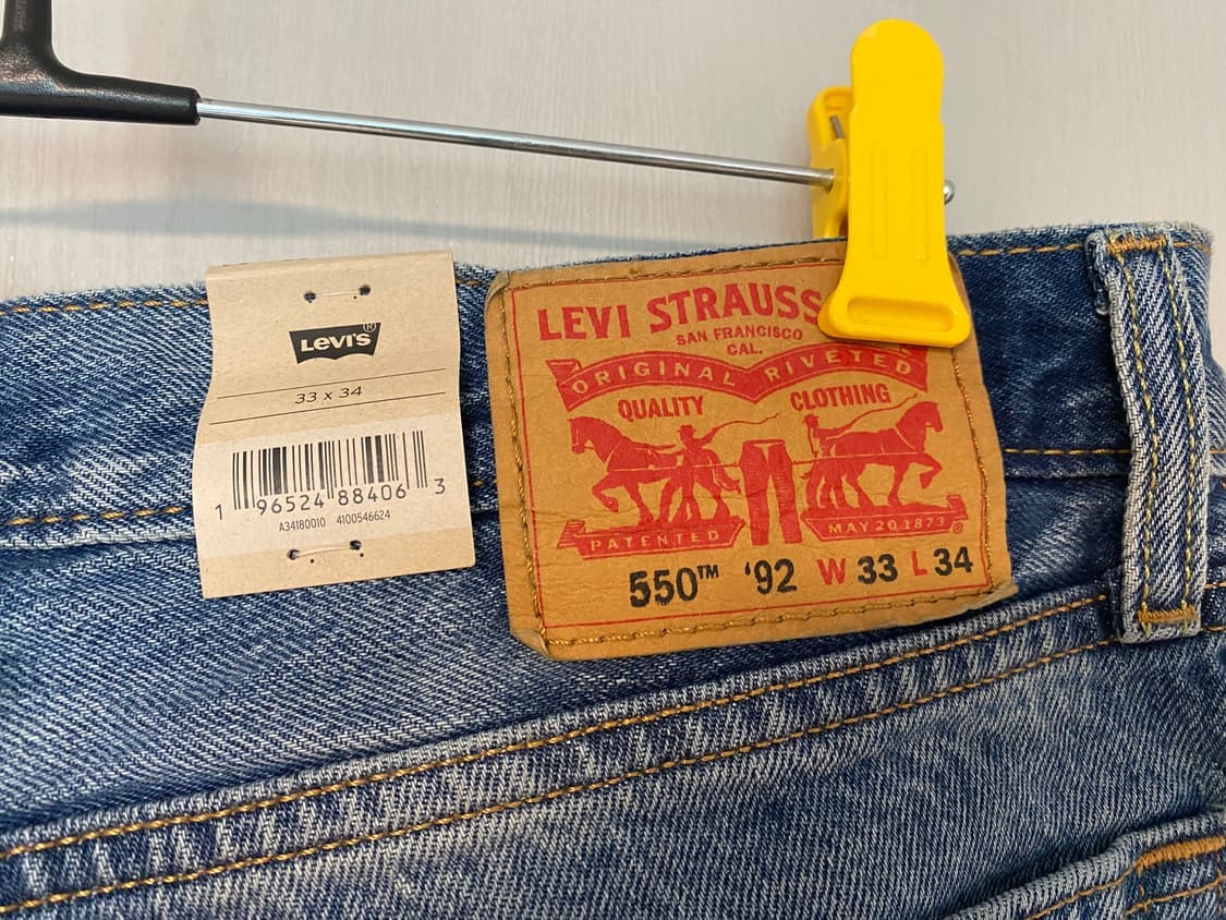 2종류 새제품 일본 리바이스 501 BIC E 550 릴렉스테이퍼드 데님 상품이미지9