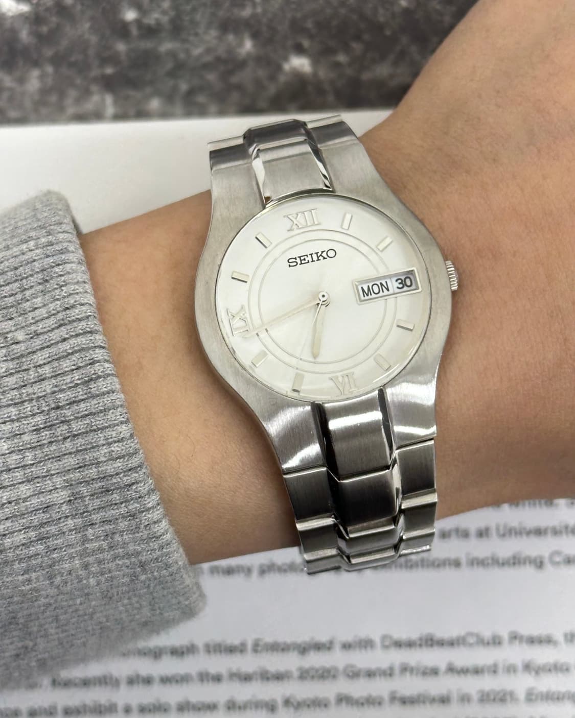 세이코 라운드 쿼츠 시계 상품이미지10
