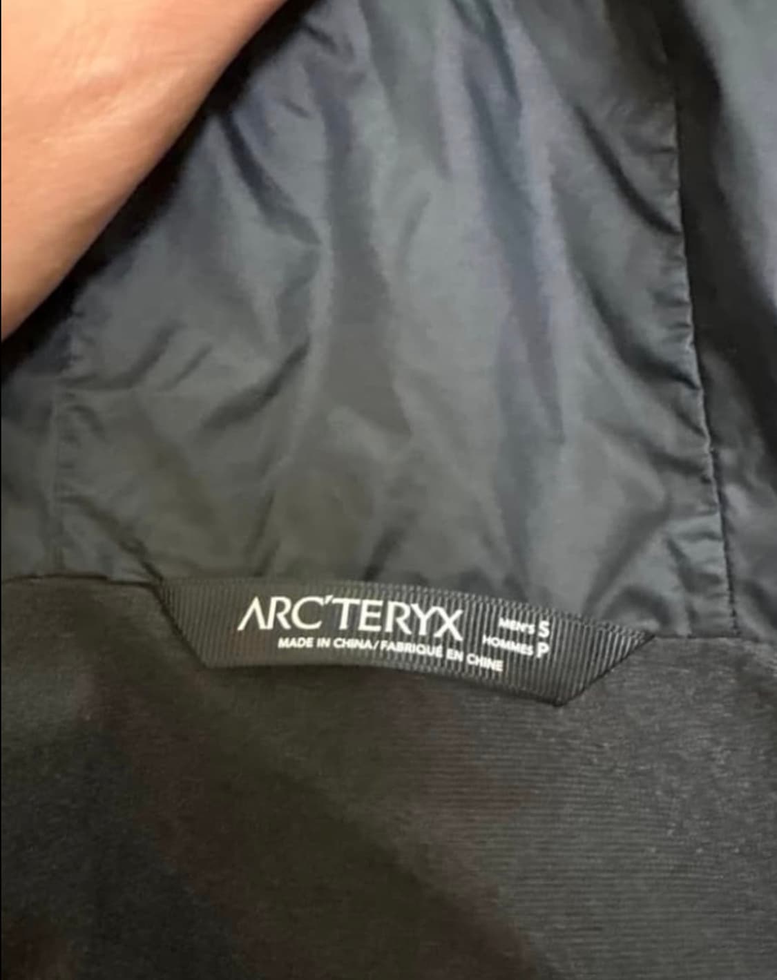 아크테릭스 바람막이 급처 🫡🫡 사이드 로고 상품이미지6