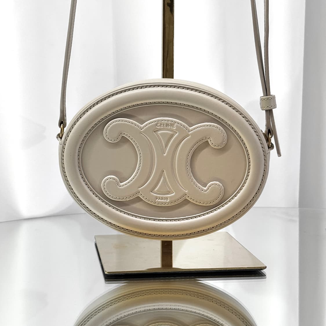 셀린느 오벌펄스 라이스 크로스백   상품이미지2