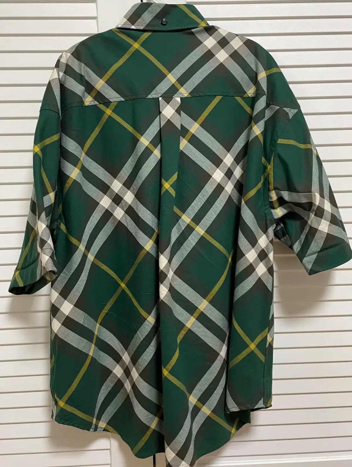 버버리 반팔 셔츠  상품이미지3