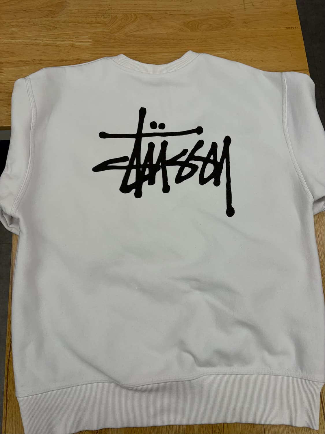 [M] 스투시 화이트 기모 맨투맨 상품이미지4