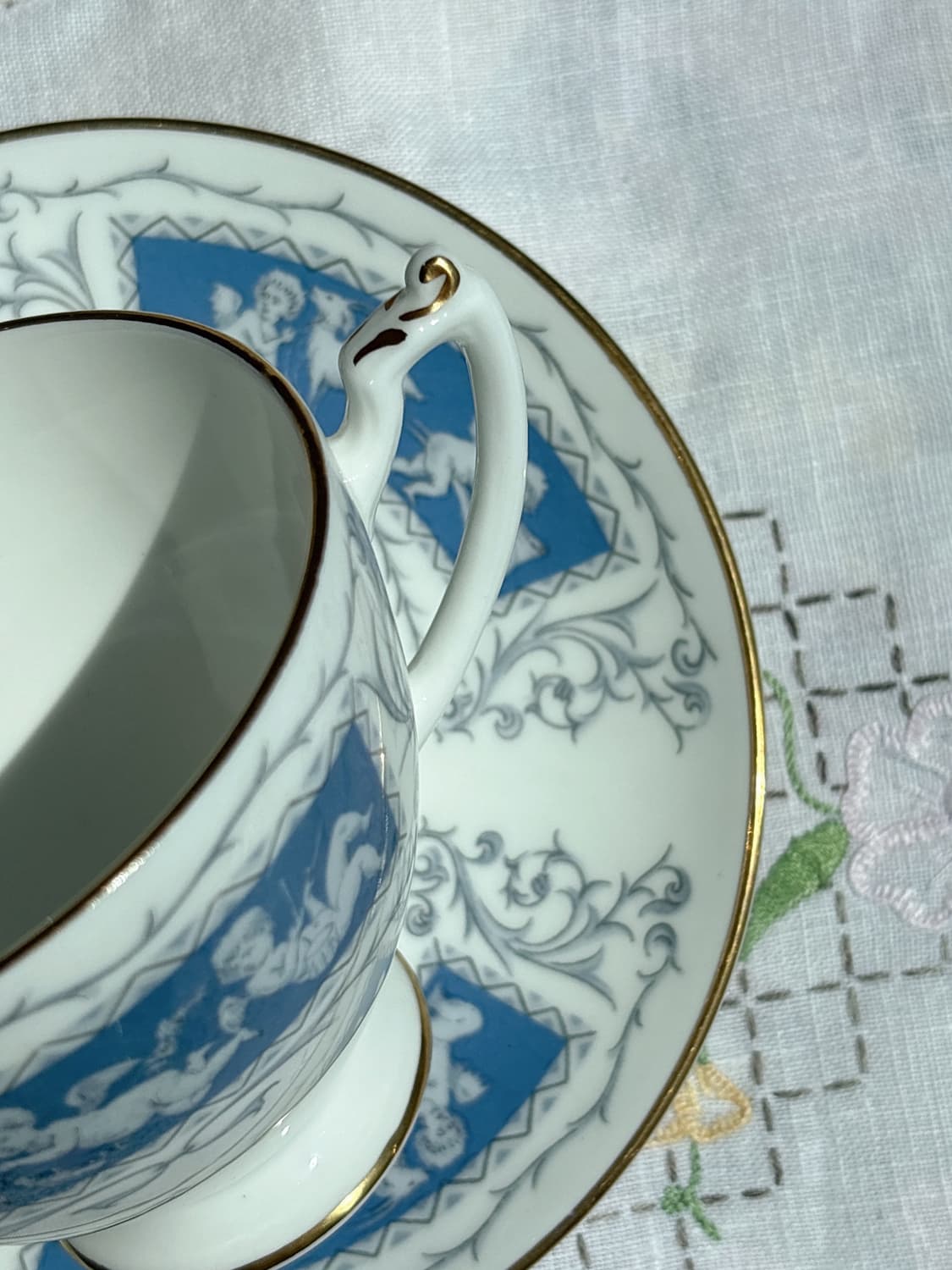 콜포트 레벌리 브리저튼 커피잔 상품이미지2