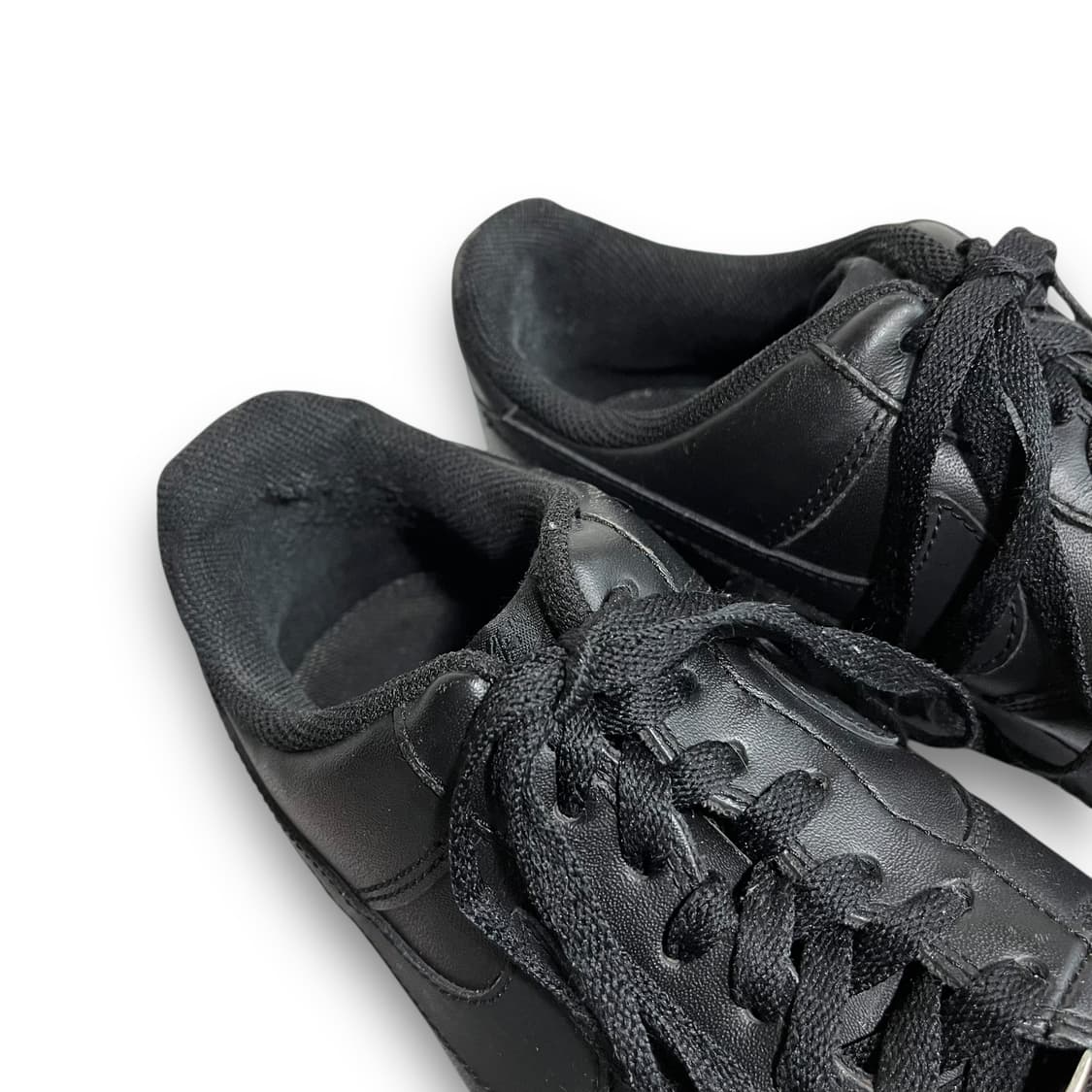 나이키 에어포스 1 트리플 블랙 슈즈 상품이미지8