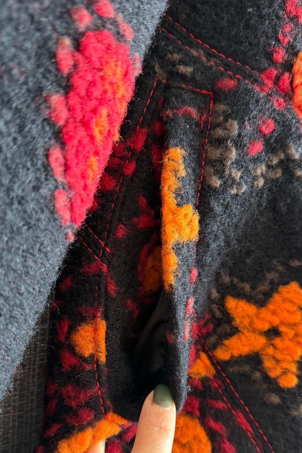 플라워 자수 패턴 코트 울 블렌디드 플레어 라인 롱코트 블랙 66사이즈 상품이미지4