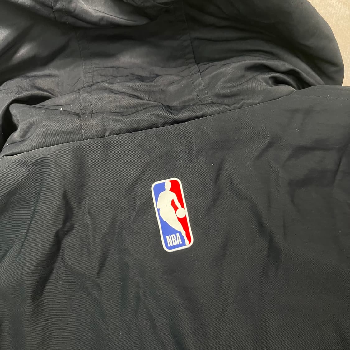 100 나이키 앰부쉬 NBA 네츠 브루클린 누빔 자켓 상품이미지7