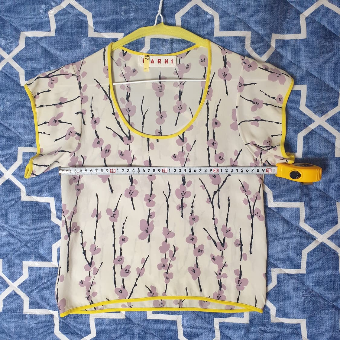 MARNI 마르니 아카이브 실크 벚꽃패턴 파이핑 날개소매 크롭 블라우스 상품이미지9