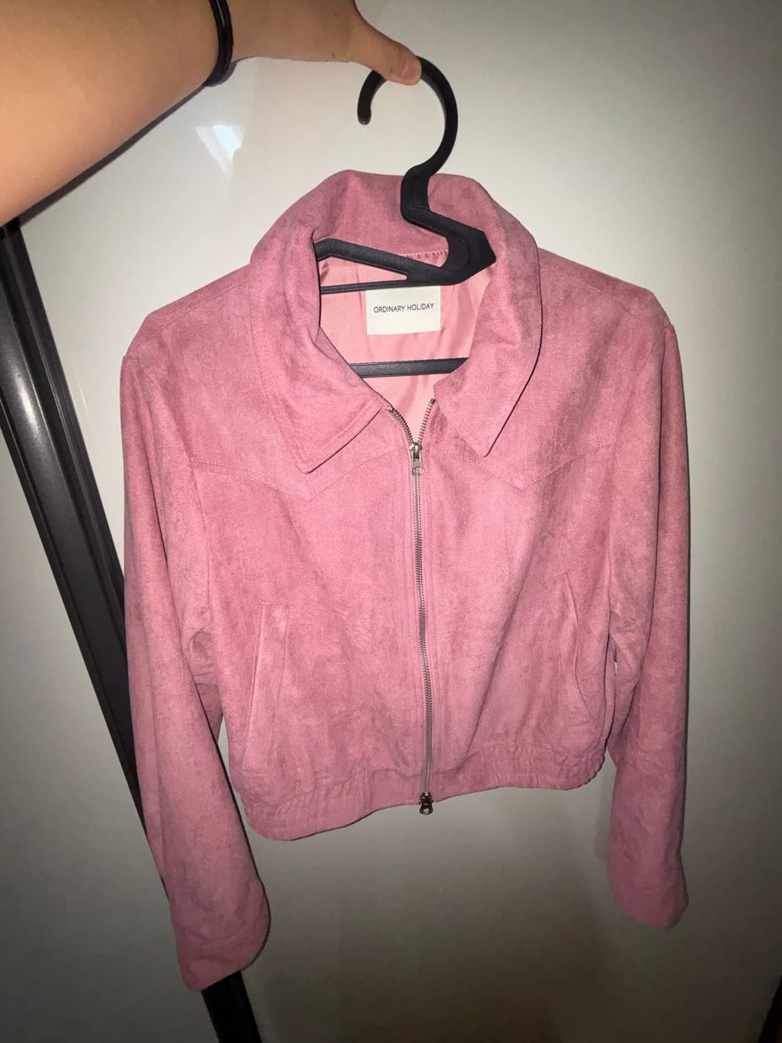 오디너리 홀리데이 크롭 스웨이드 자켓 상품이미지1