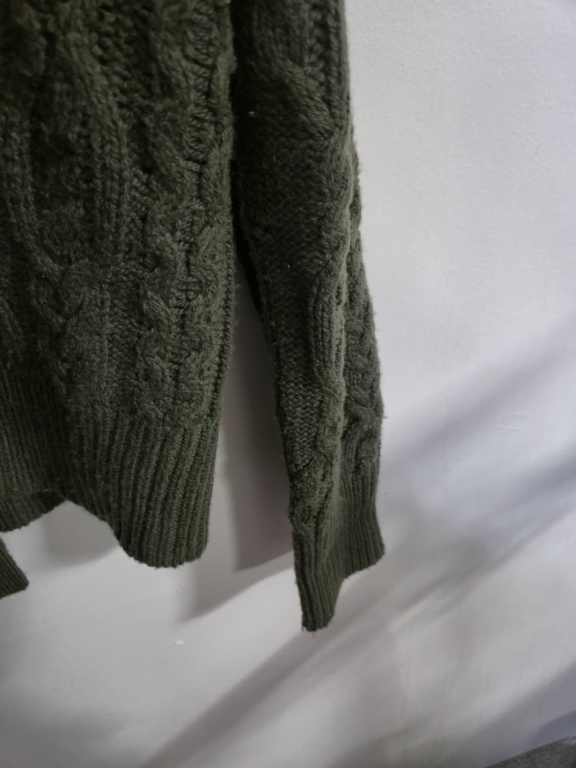 빈스 케이블 니트 가디건 카키 상품이미지5