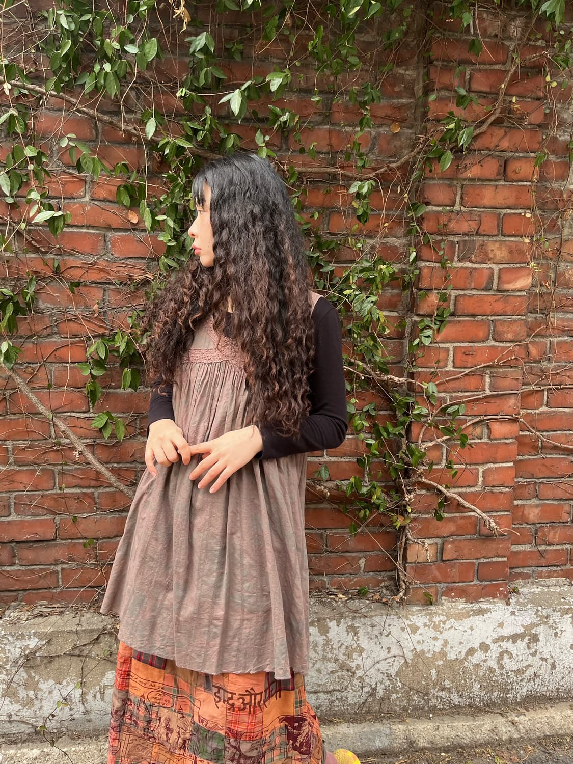 데일리 무드 브라운 미디 원피스 상품이미지3