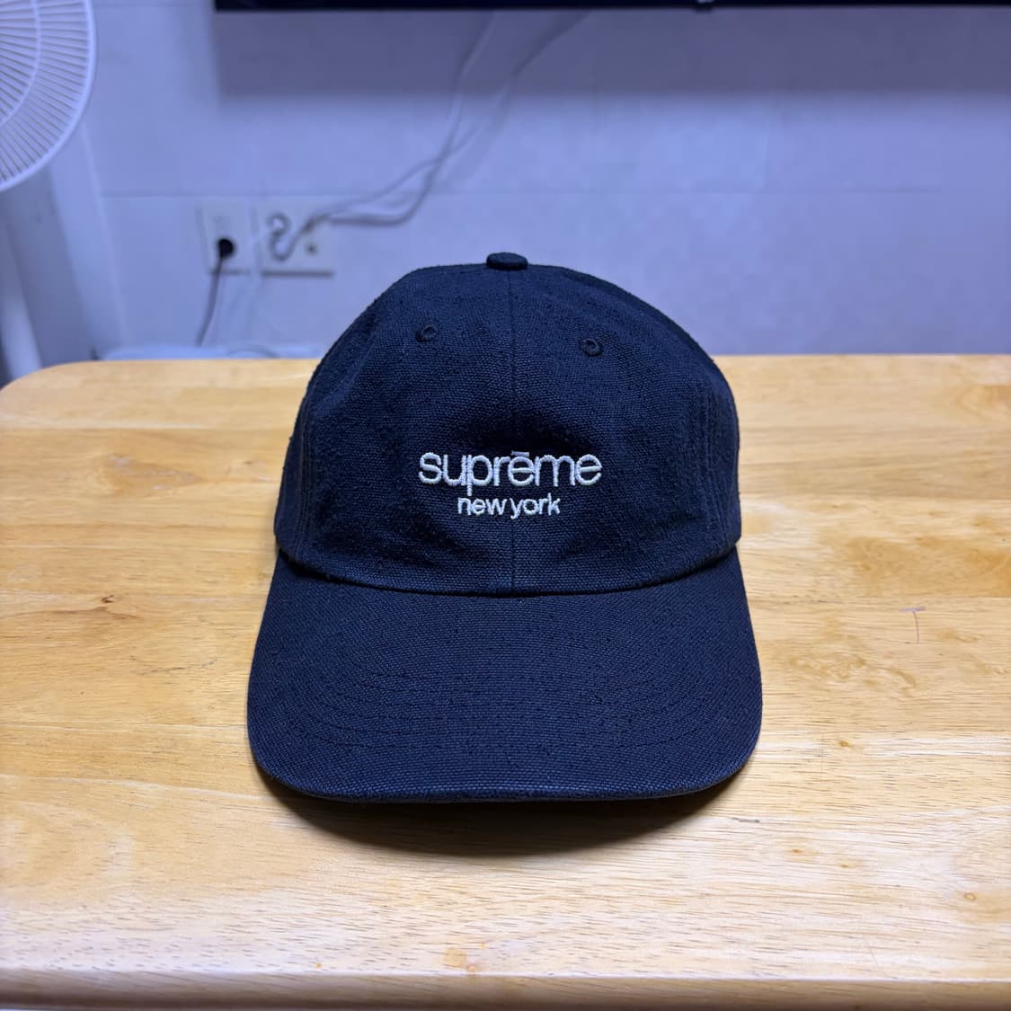 슈프림 클래식 로고 6패널 캡 모자 블랙 23SS 상품이미지1