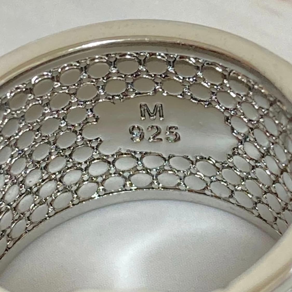 비비안웨스트우드 아카이브 큐빅 로고 벨트링 반지 상품이미지4