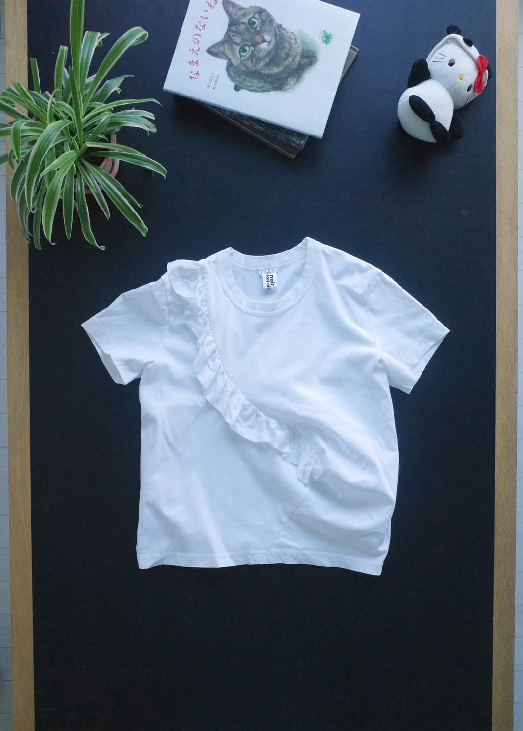 느와르 케이 니노미야 프릴 티셔츠 상품이미지2