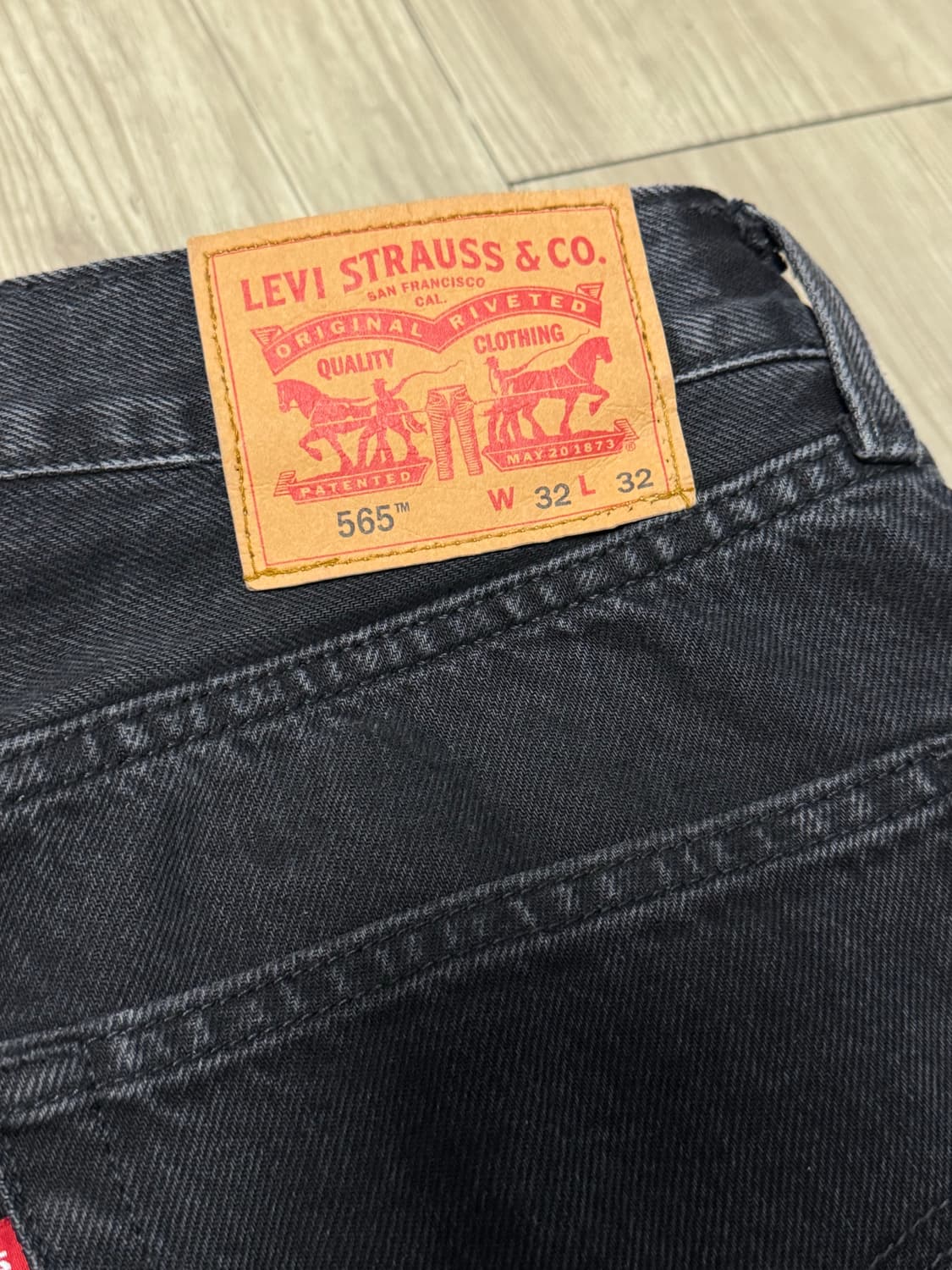 리바이스 / 565 스트레이트 흑청 / 32x32 상품이미지3