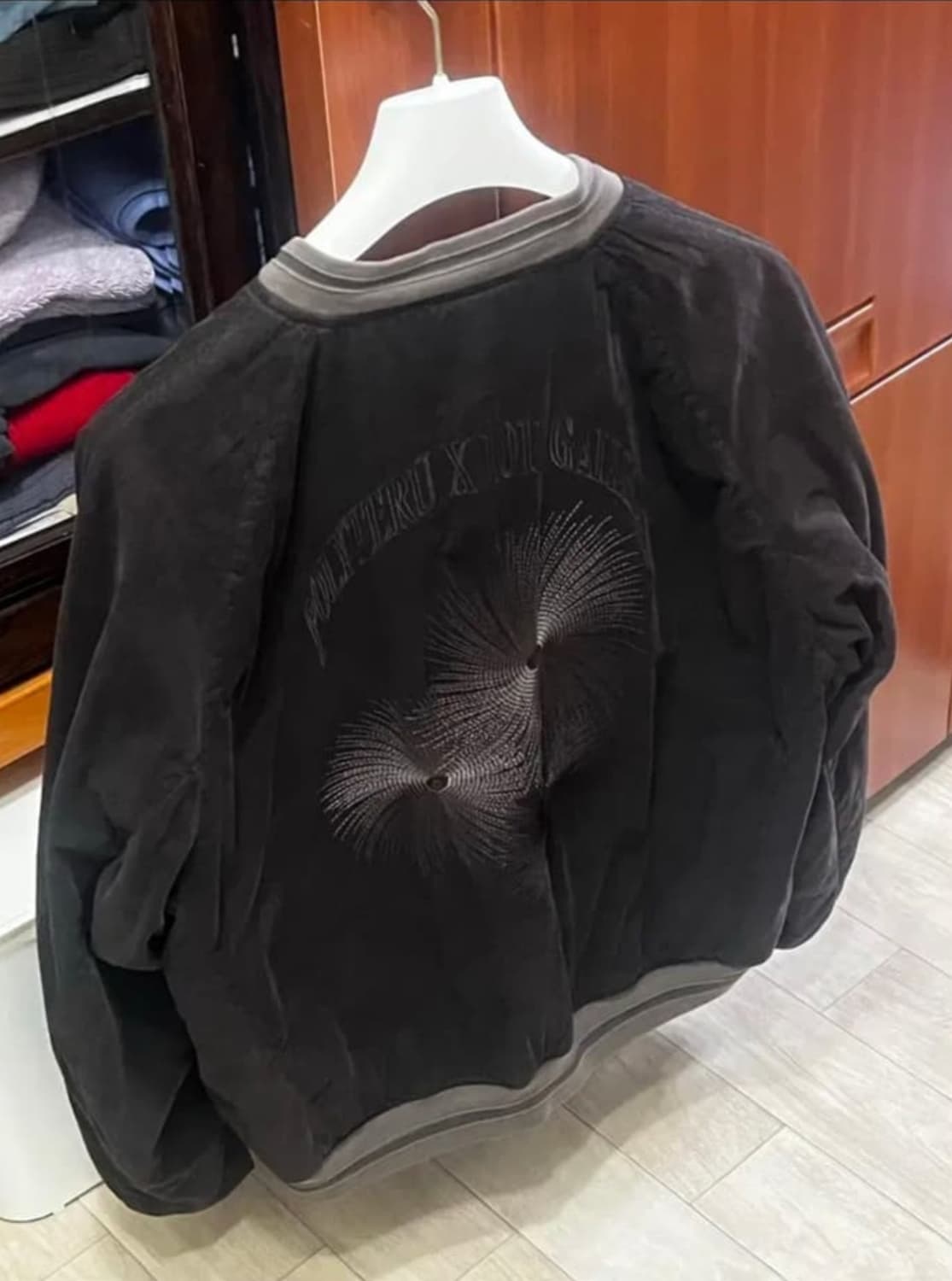 [4] (초판) 폴리테루 플로럴 수베니어
봄버 초판 상품이미지6