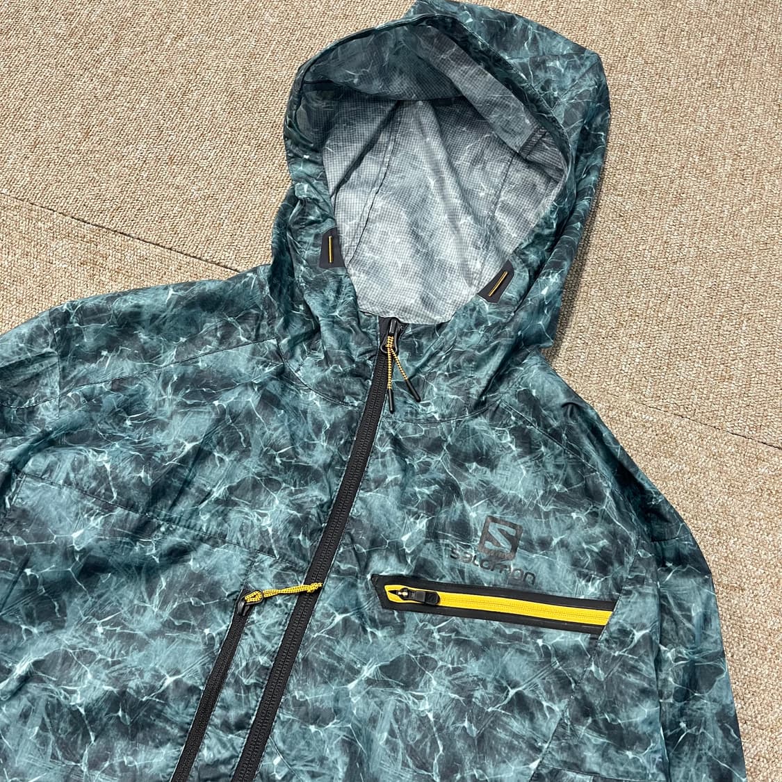  살로몬 바람막이 상품이미지3