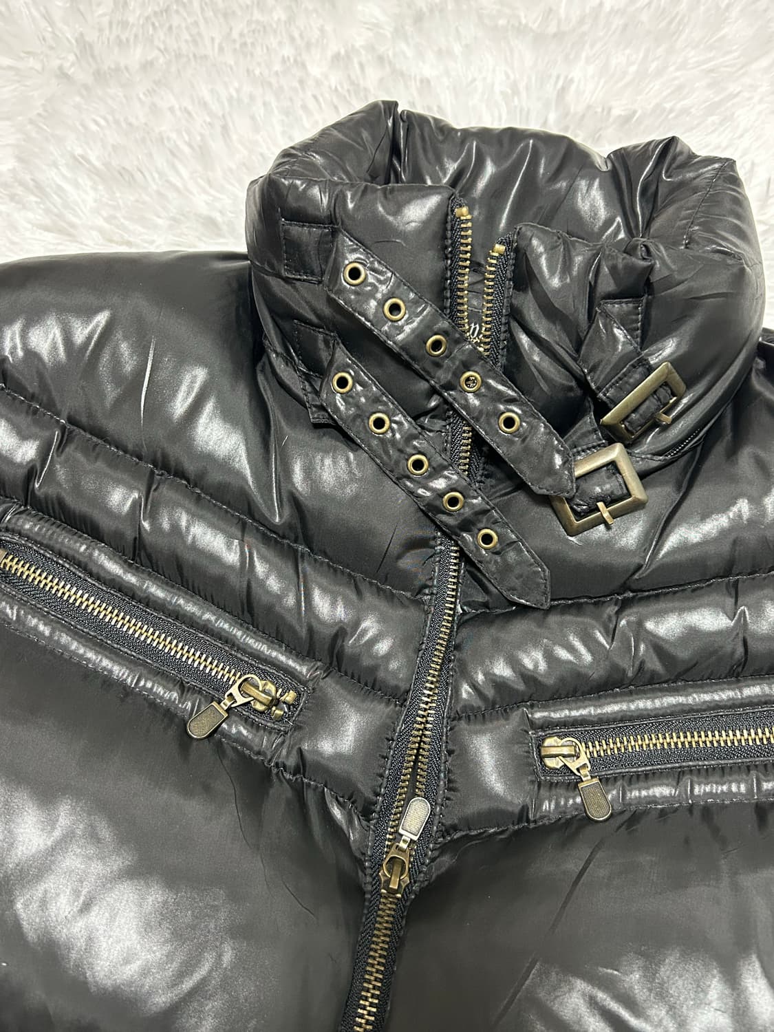 y2k buckle detailed glossy duck down 상품이미지3