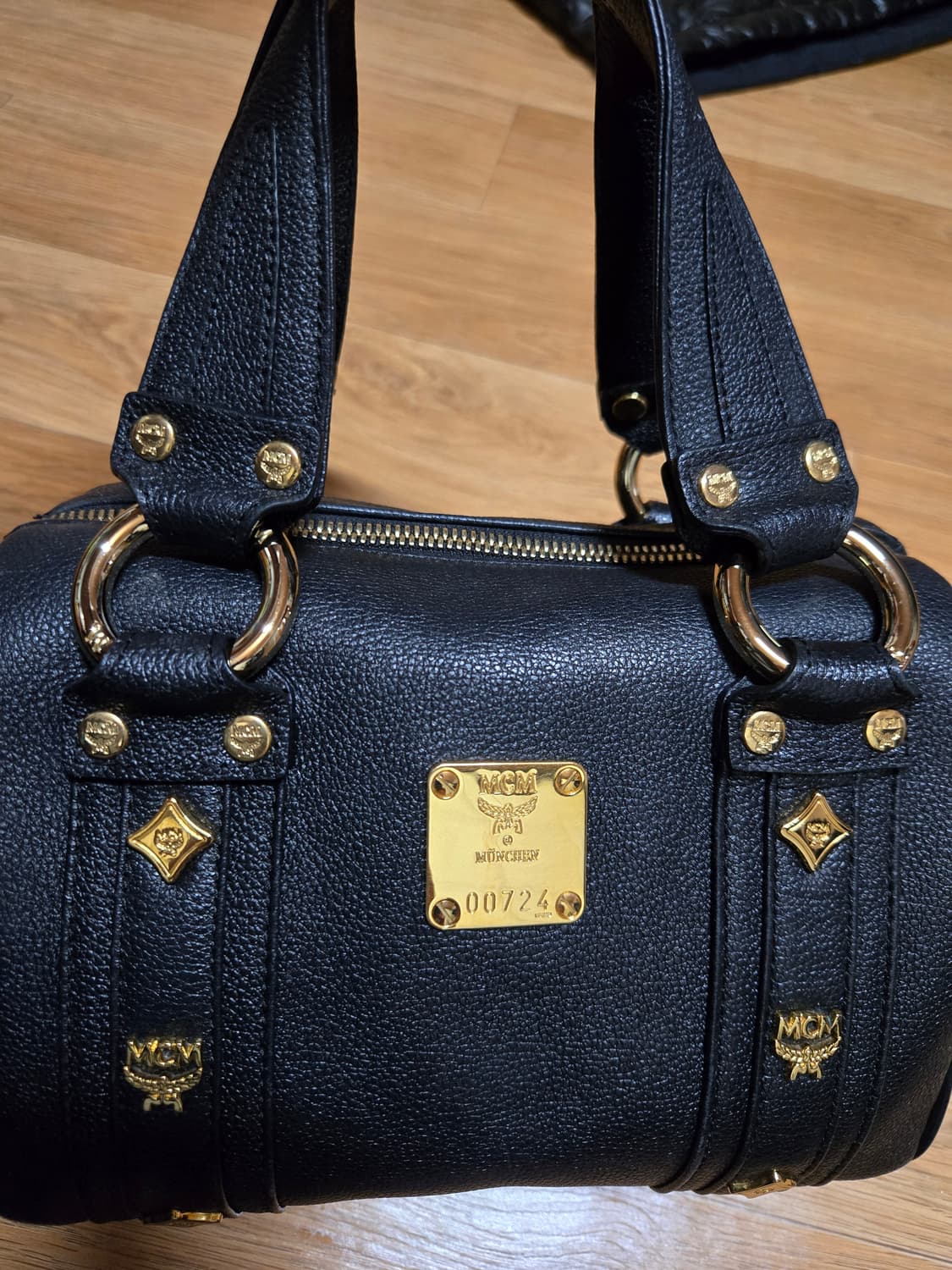 MCM 정품 미니 토트백 금장 보스턴백 상품이미지5