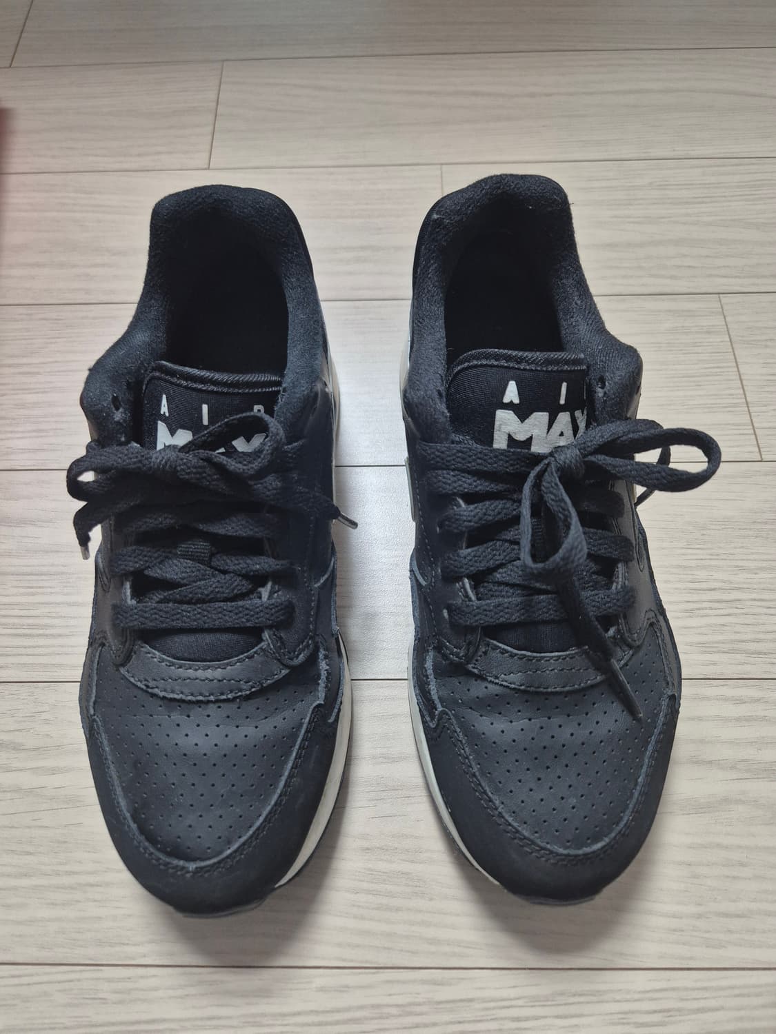 나이키 에어맥스 ST 235 상품이미지1