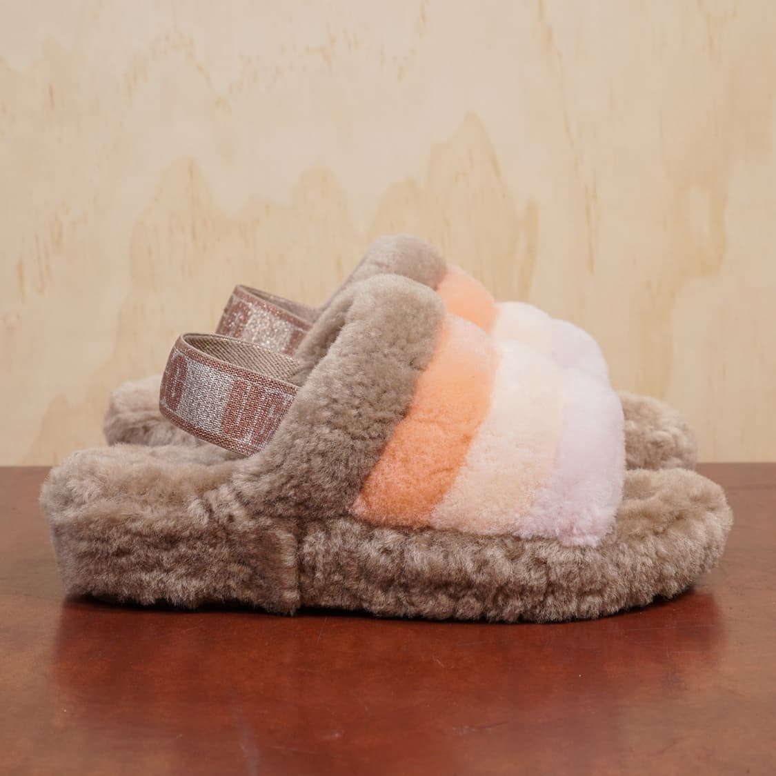 어그 플러프 슬라이드 샌들 상품이미지1