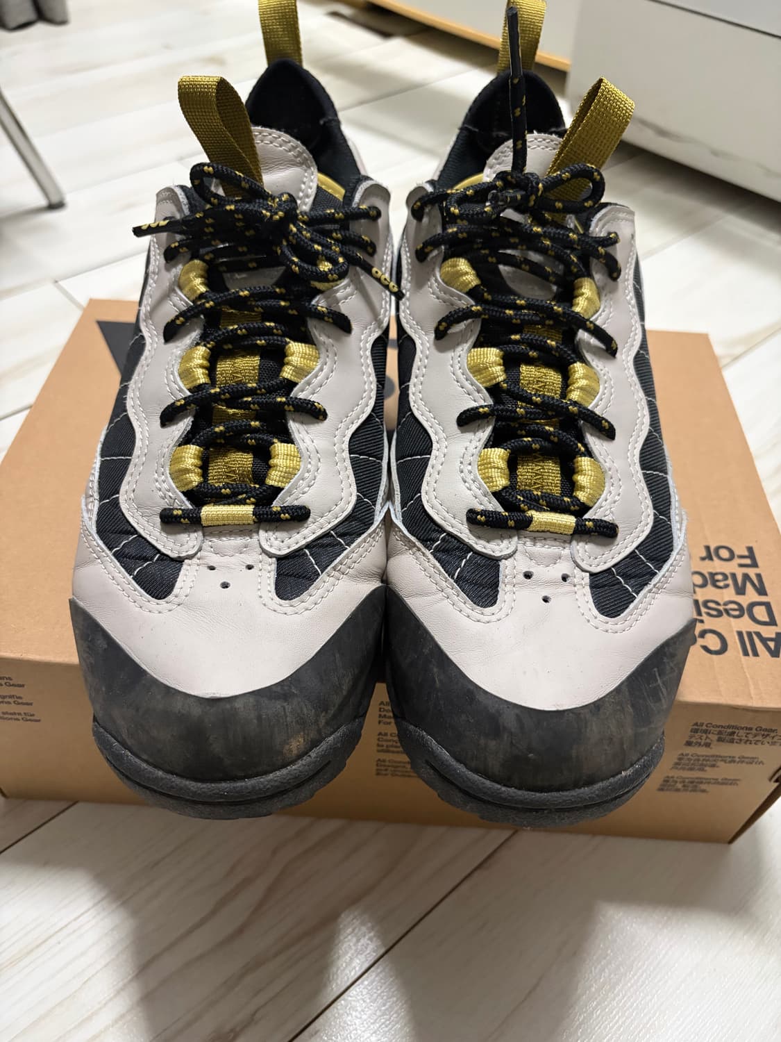 [280] 나이키 ACG 에어 마다 블랙 앤 셀러리 라이트 본 상품이미지3