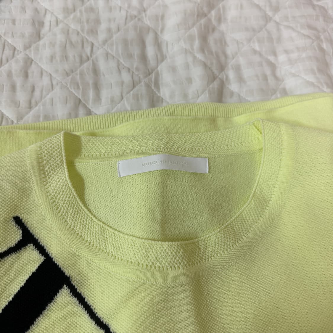 한섬 보브 레터링 포인트 니트 반팔 상품이미지4