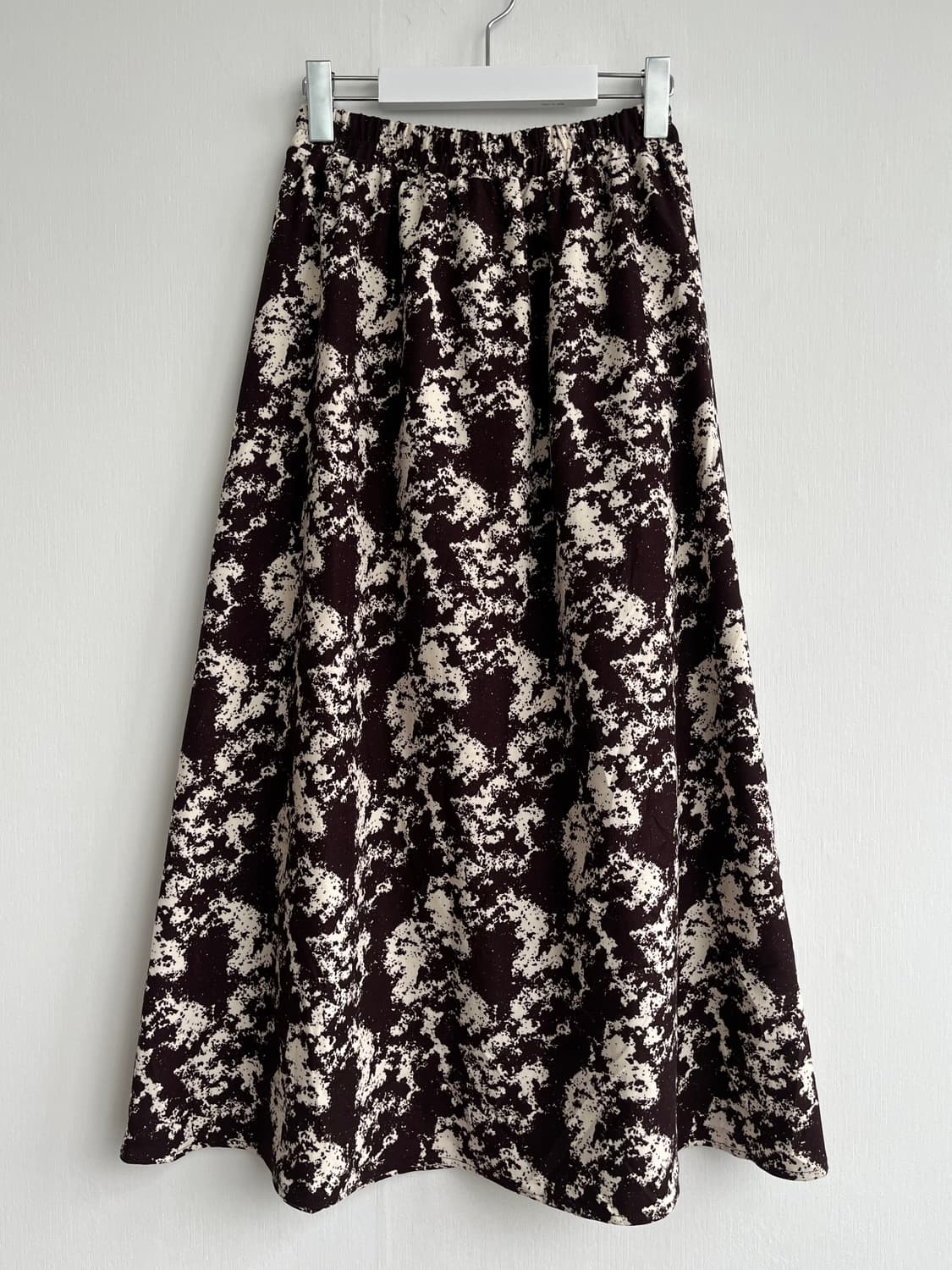 브라운 마블 패턴 롱 스커트 상품이미지1