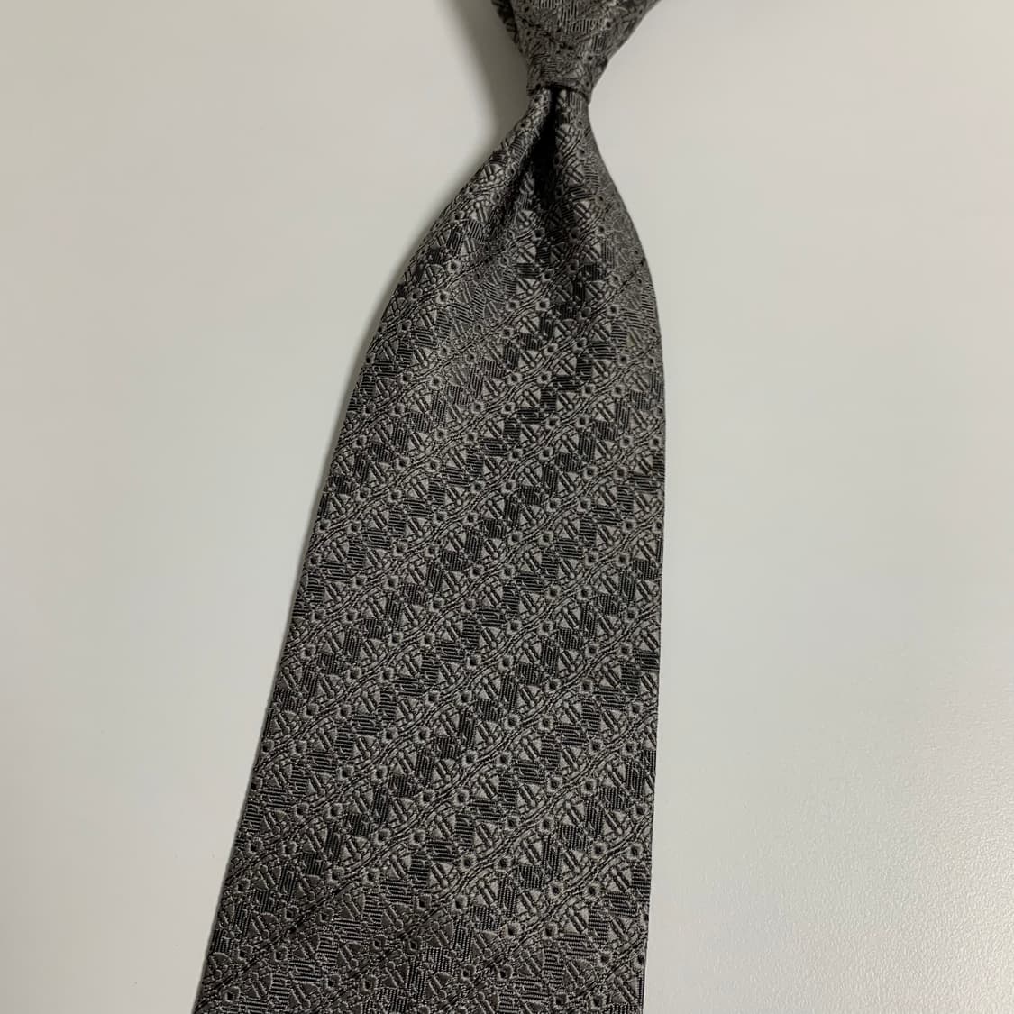 비비안웨스트우드 모노그램 명품넥타이 100실크 A+등급 8.8cm 상품이미지9