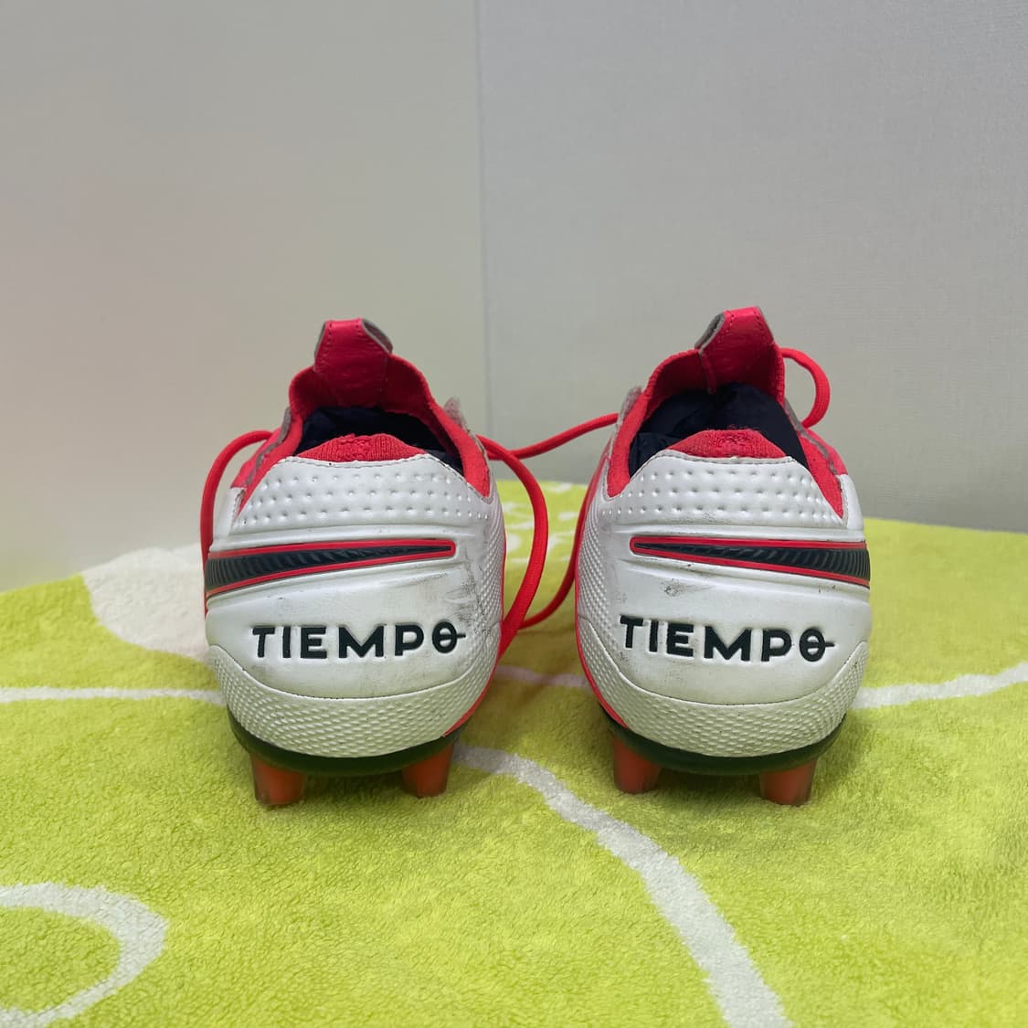 나이키 티엠포 레전드 8 엘리트 HG 265mm AT5899-606 상품이미지4