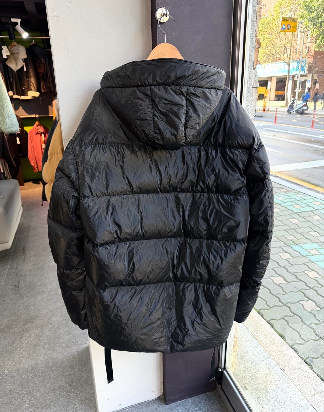 준지 17FW 낙하산 나일론 구스 해비패딩 점퍼 상품이미지6
