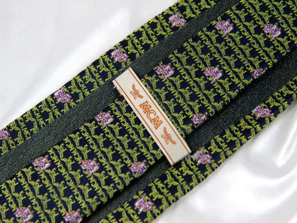 엠씨엠 8.5cm A+등급 강아지 남자 명품 넥타이 MCM 상품이미지3